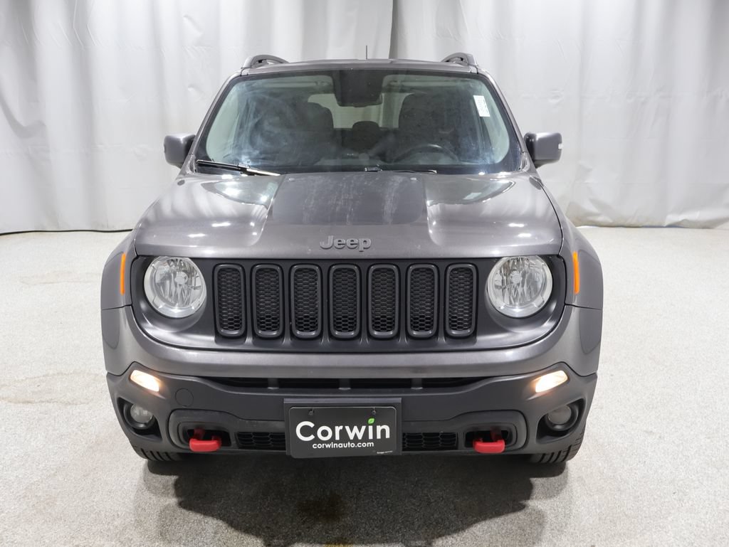 Used 2017 Jeep Renegade Trailhawk w/ Popular Equipment Group AWD/4WD image 6