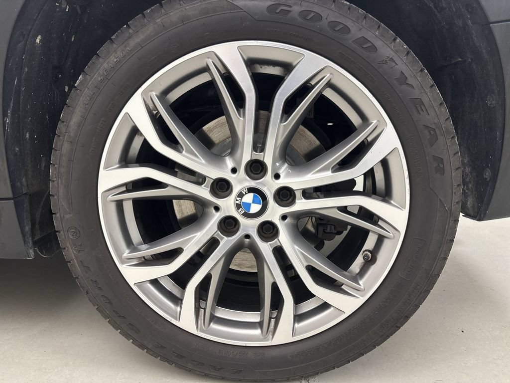 Used 2018 BMW X2 xDrive28i w/ Premium Package AWD/4WD image 12