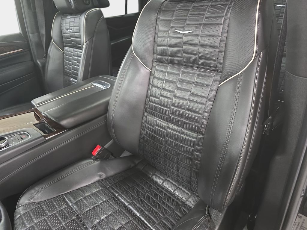 Used 2021 Cadillac Escalade ESV Sport Platinum w/ LPO, ONYX Package image 14