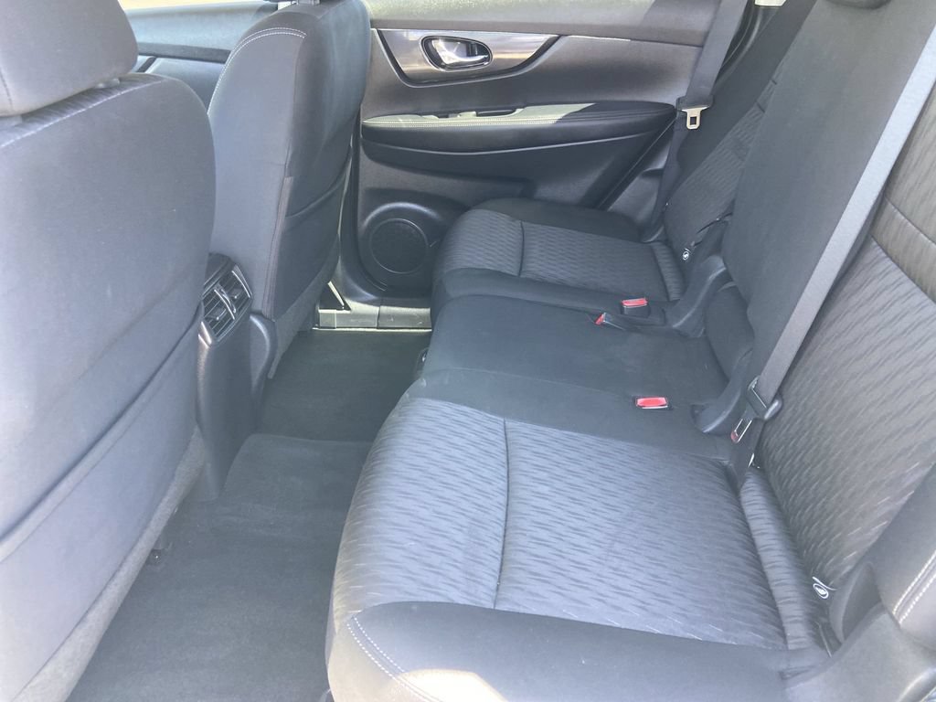 Used 2020 Nissan Rogue SV AWD/4WD image 20