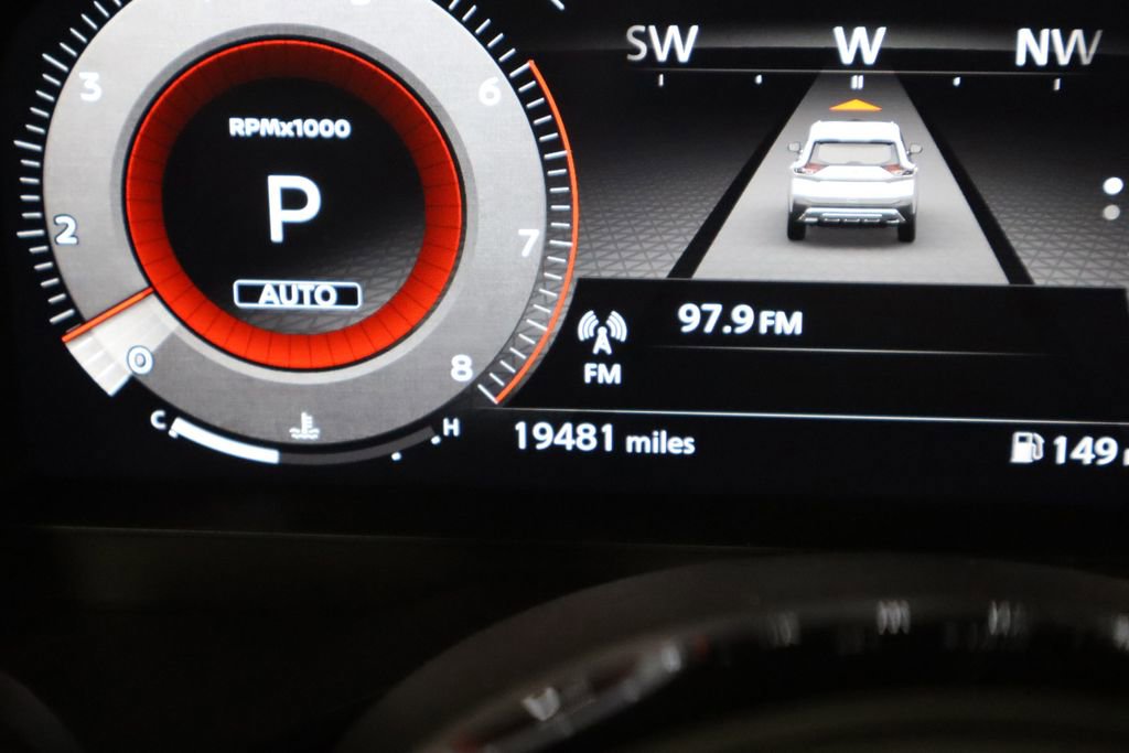 Used 2023 Nissan Rogue Platinum w/ Platinum Premium Package AWD/4WD image 32