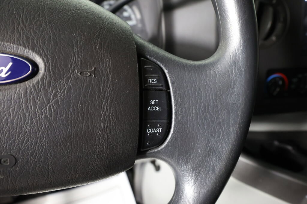 Used 2014 Ford E-150 and Econoline 150 w/ Power Group RWD image 25
