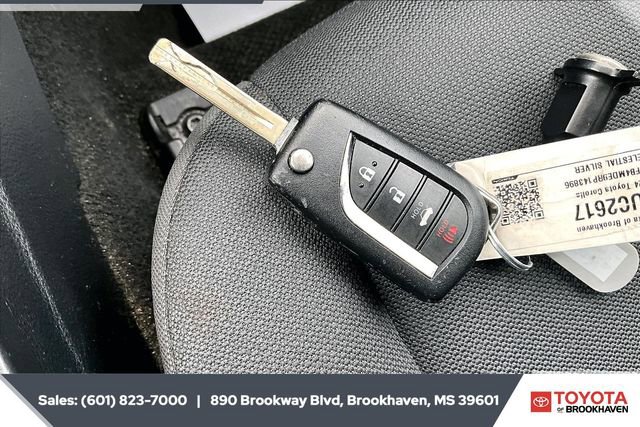 Used 2024 Toyota Corolla LE image 9