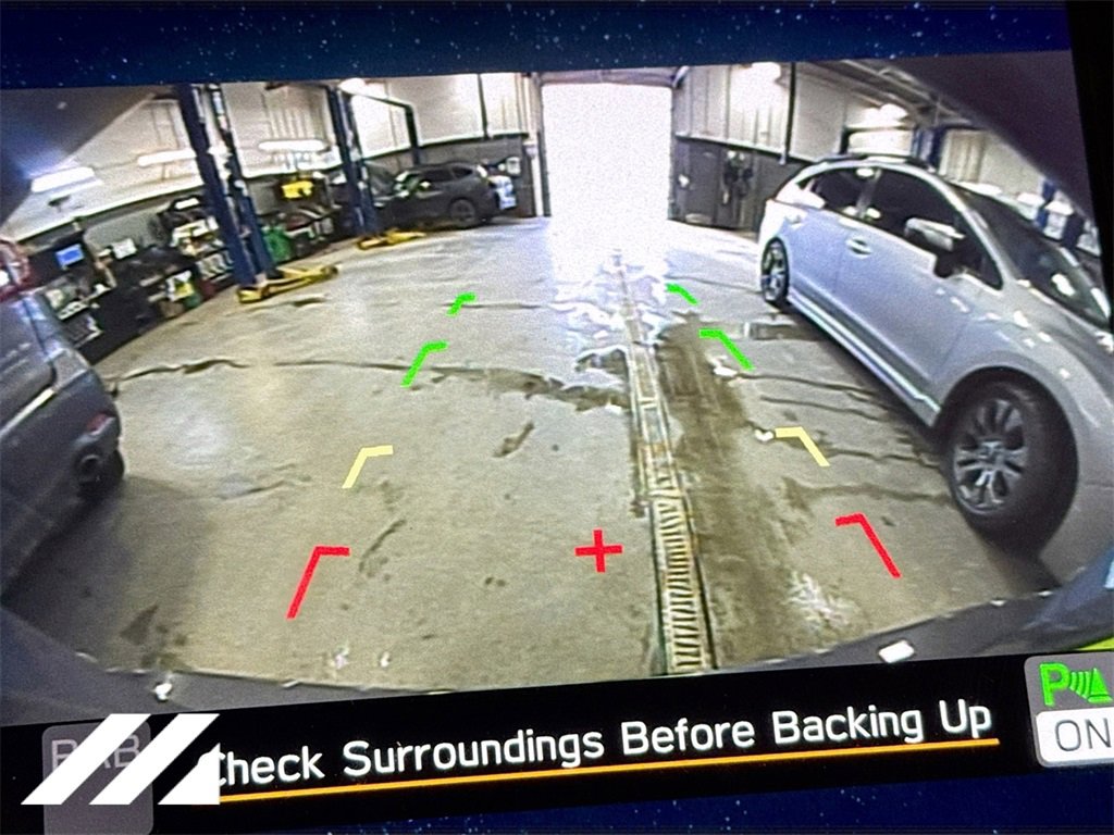 Used 2022 Subaru Legacy Limited image 16