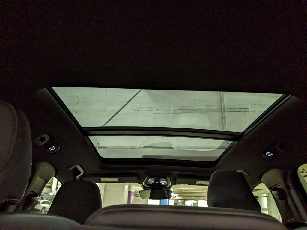 Certified 2023 Volvo XC40 Recharge Ultimate image 13