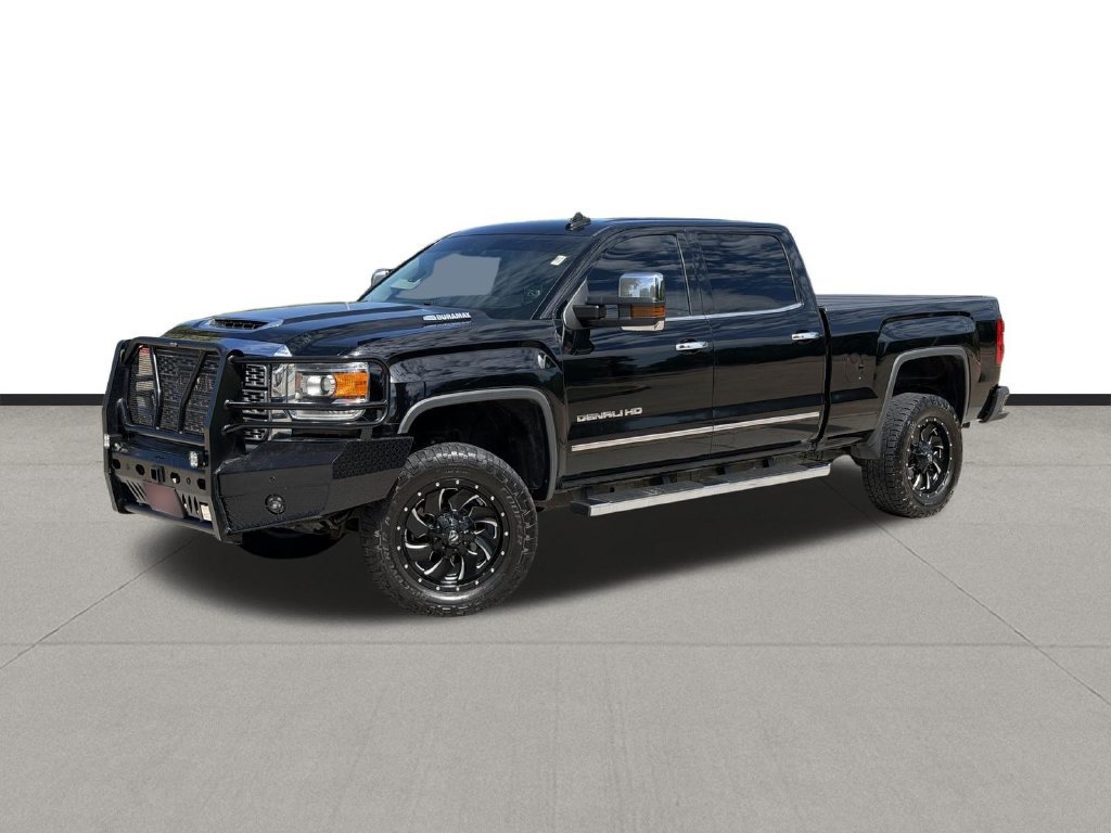 Used 2019 GMC Sierra 2500 Denali w/ Duramax Plus Package AWD/4WD image 1
