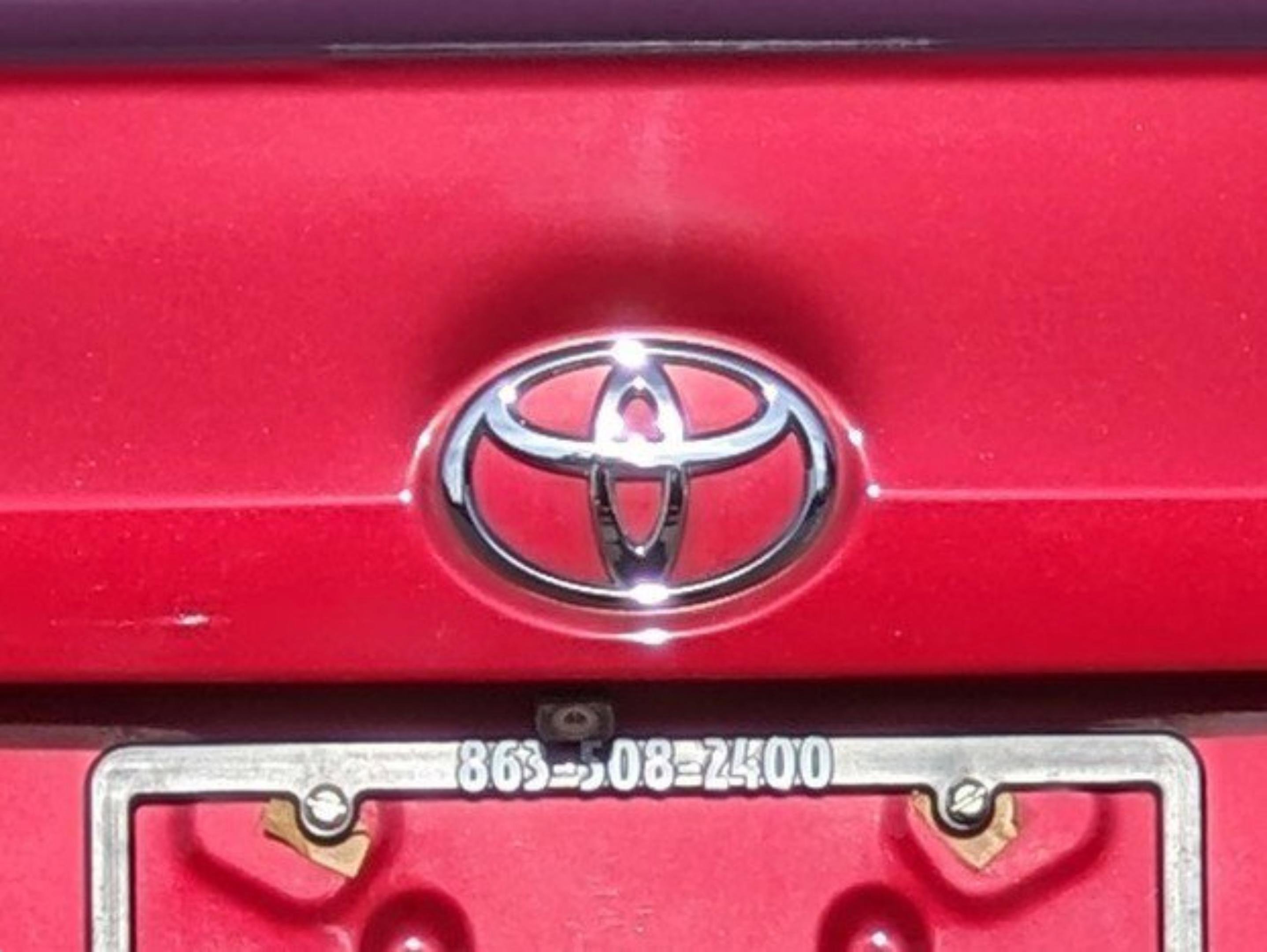 Used 2016 Toyota Corolla LE image 17