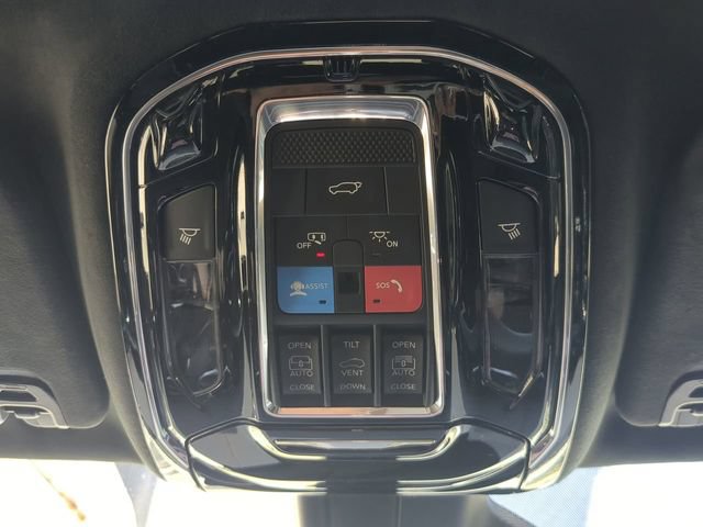 New 2026 Jeep Grand Wagoneer L Summit AWD/4WD image 26