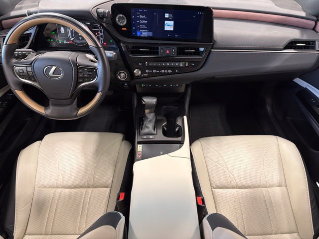 Used 2025 Lexus ES 300h w/ Technology Package FWD image 23