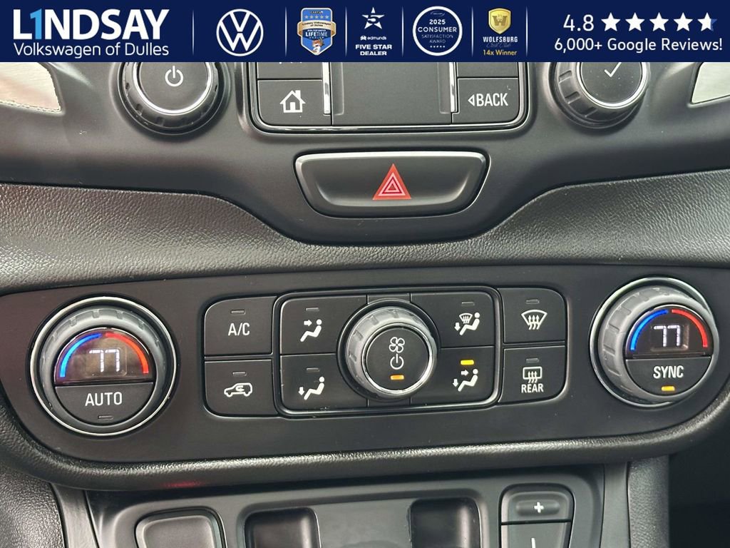 Used 2019 GMC Terrain SLT w/ Preferred Package image 17