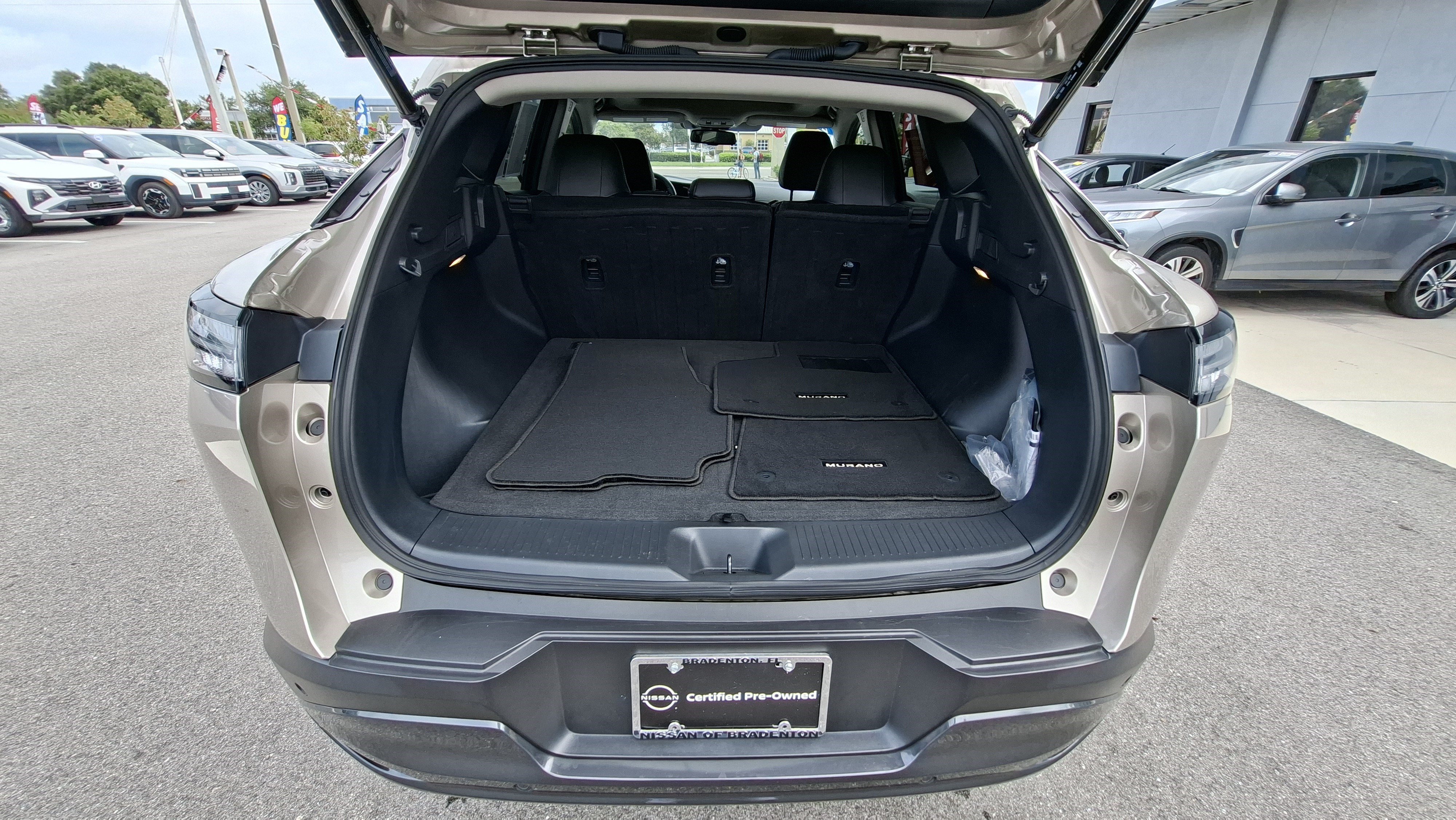 Used 2025 Nissan Murano SL AWD/4WD image 21