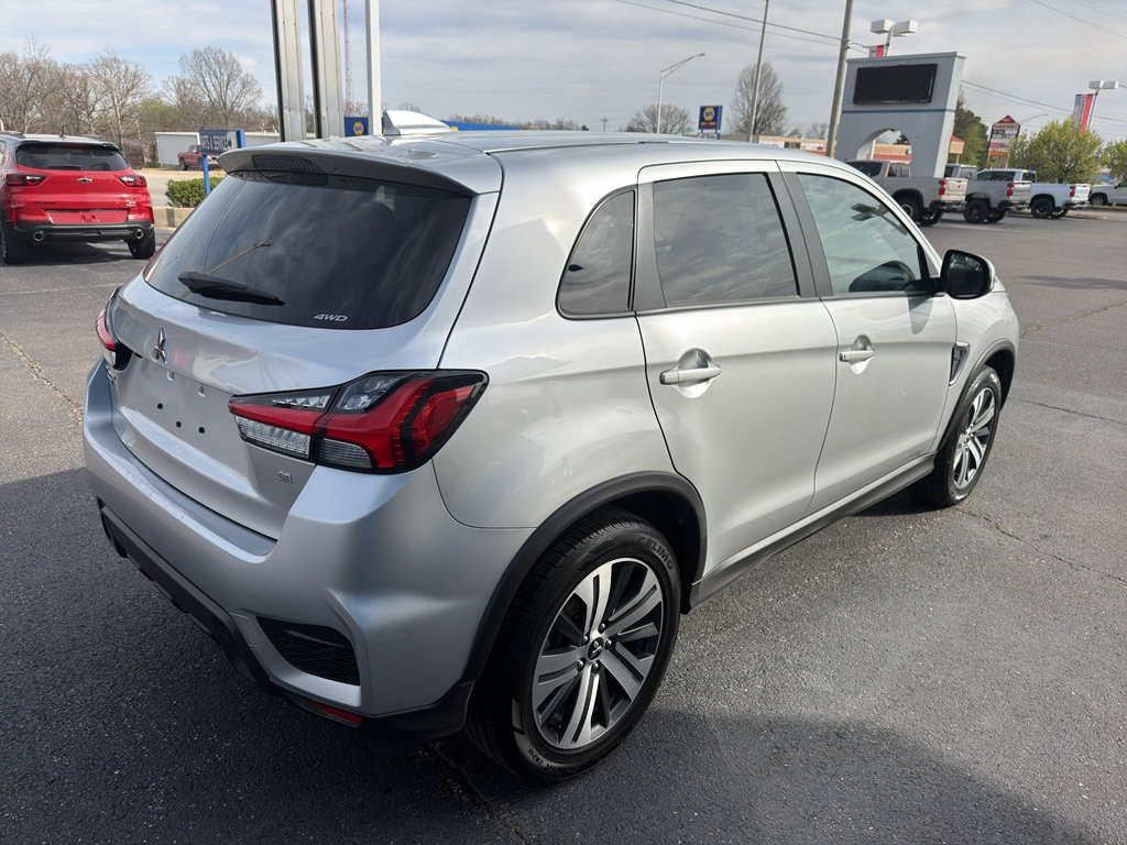 Used 2024 Mitsubishi Outlander Sport SE AWD/4WD image 5