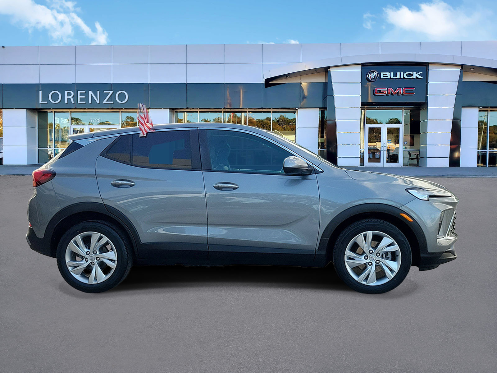 Used 2024 Buick Encore GX Preferred w/ Comfort Package FWD image 4