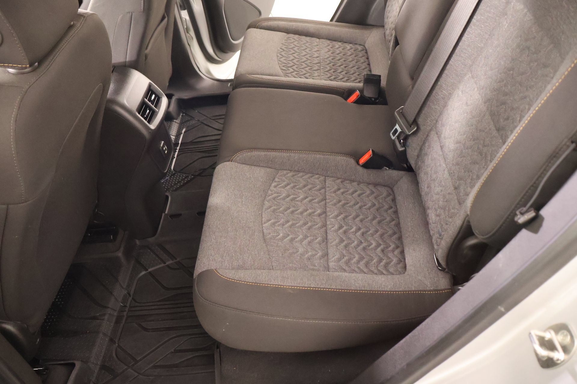 Used 2022 Chevrolet Equinox LT FWD image 12