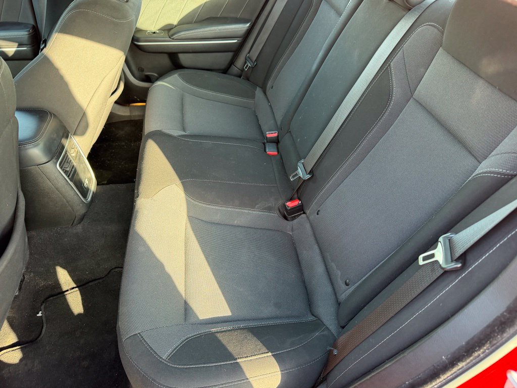Used 2022 Dodge Charger SXT RWD image 8