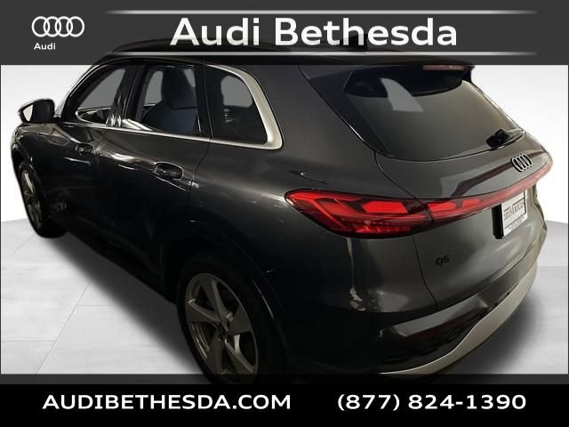 New 2025 Audi Q5 Prestige image 4