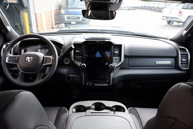 Used 2025 RAM 2500 Laramie image 48