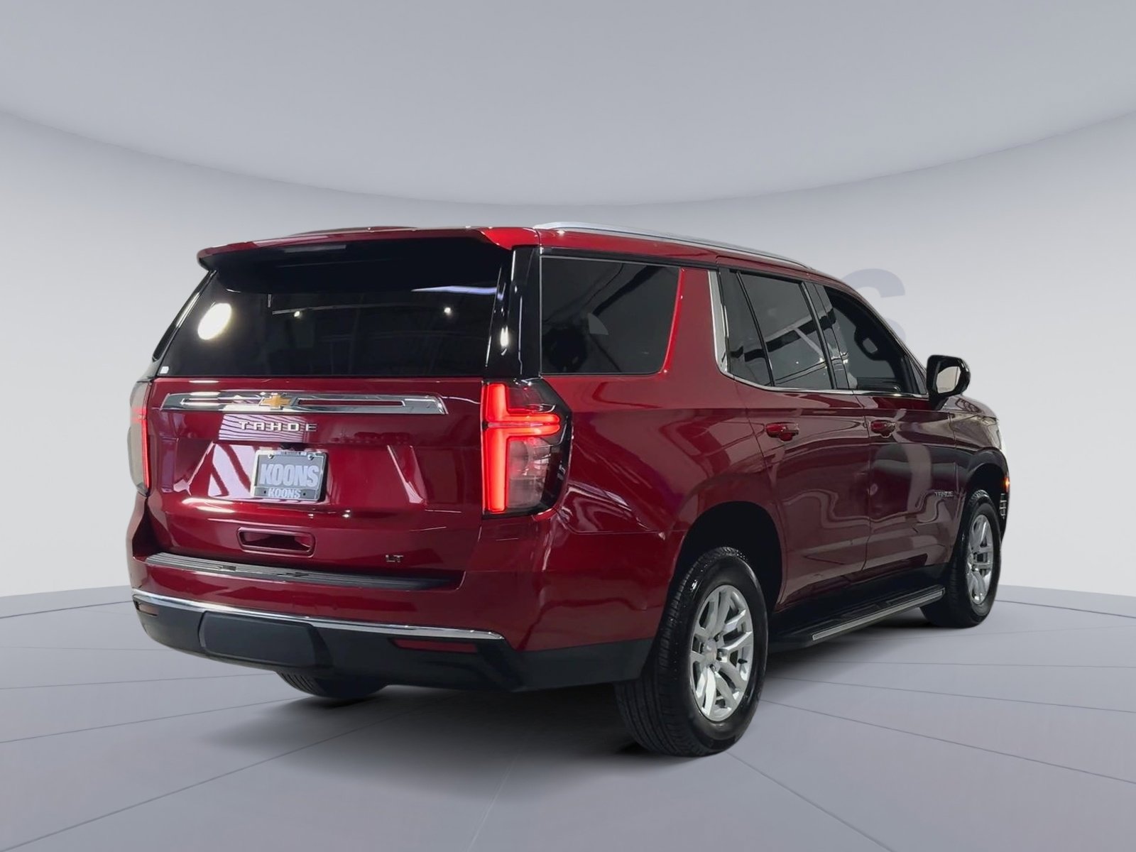 Used 2021 Chevrolet Tahoe LT w/ Rear Media and Nav Package image 11