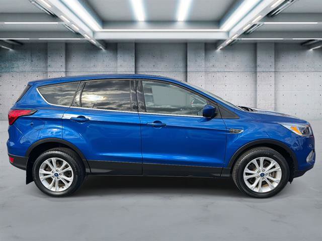Used 2019 Ford Escape SE image 23
