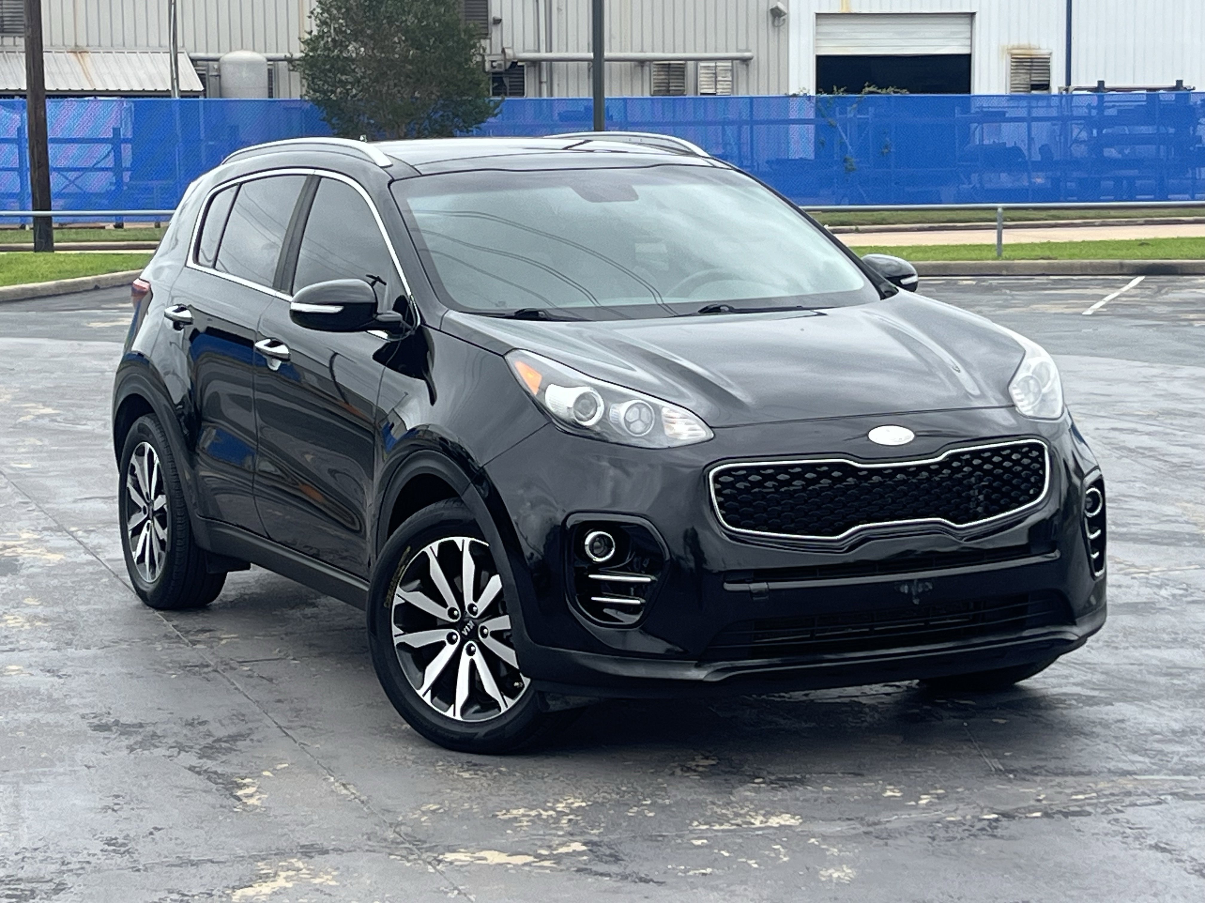 Used 2017 Kia Sportage EX w/ EX Premium Package FWD image 3