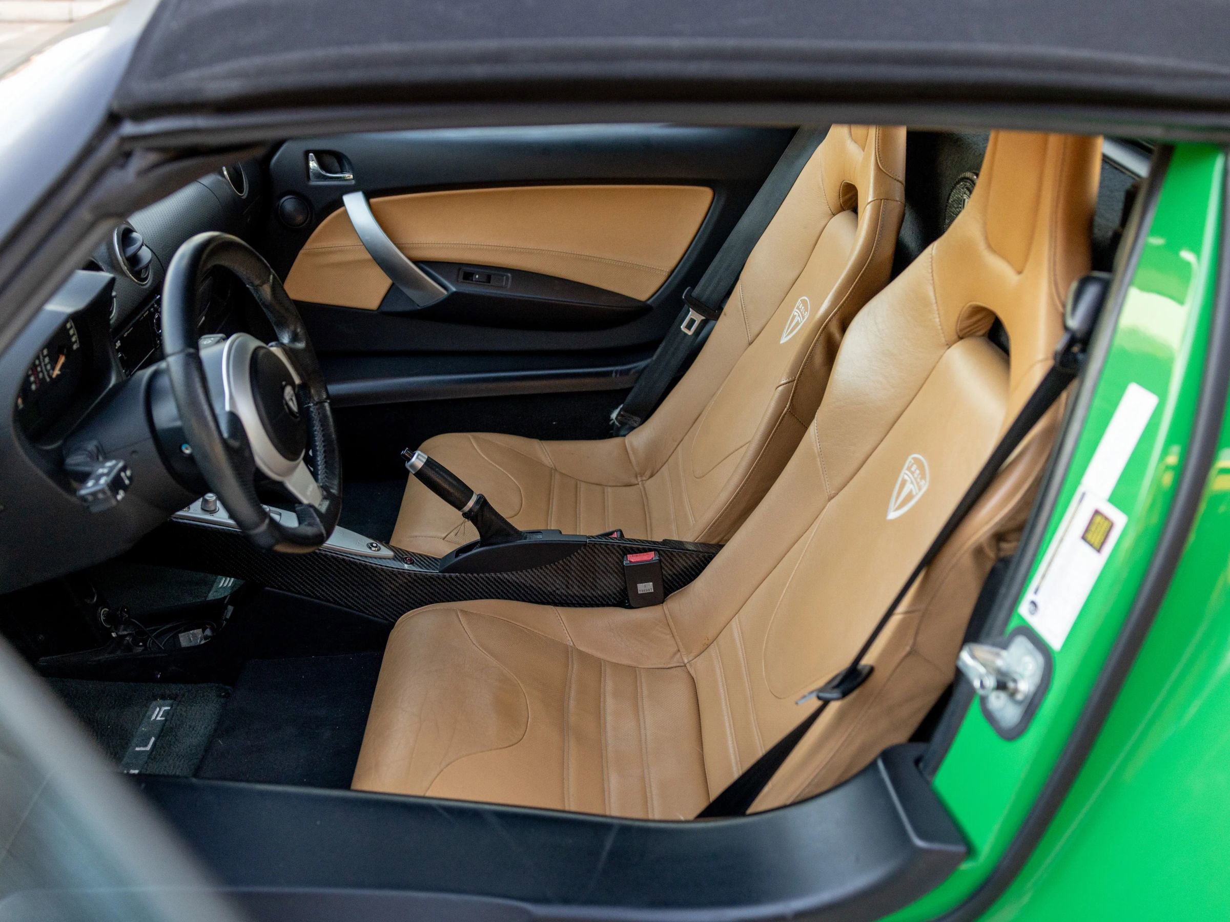 Used 2008 Tesla Roadster image 11