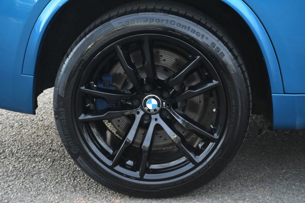 Used 2016 BMW X5 M image 12