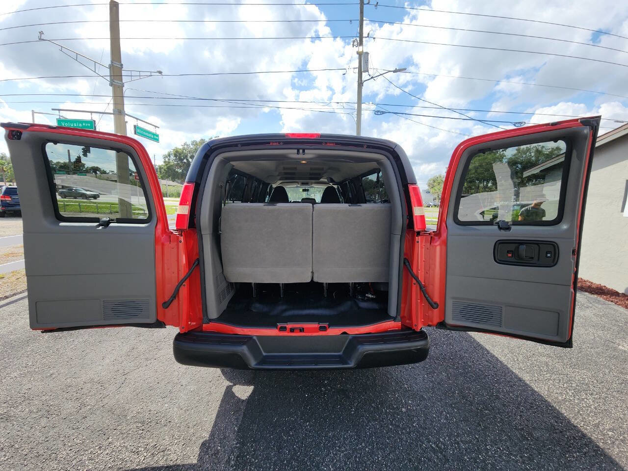 Used 2014 Chevrolet Express 3500 LS image 39