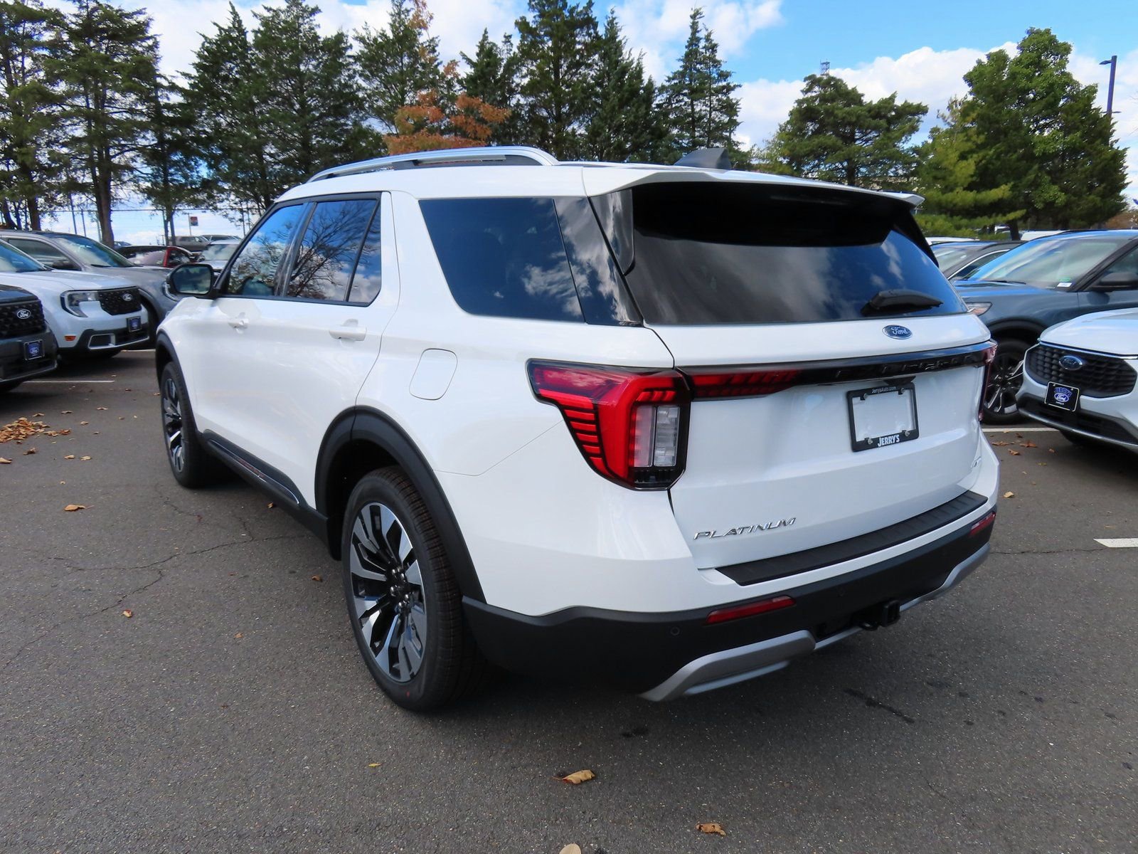 New 2026 Ford Explorer Platinum w/ LUX Leather Package image 6