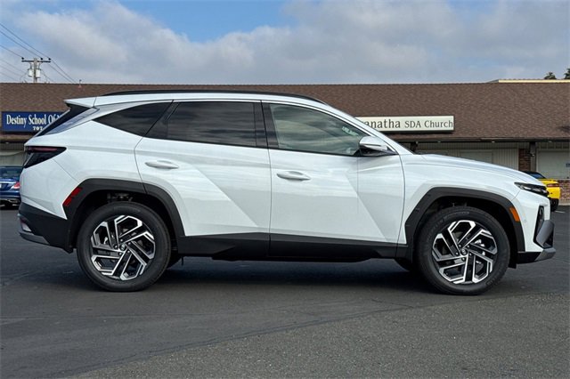 New 2025 Hyundai Tucson Limited image 5