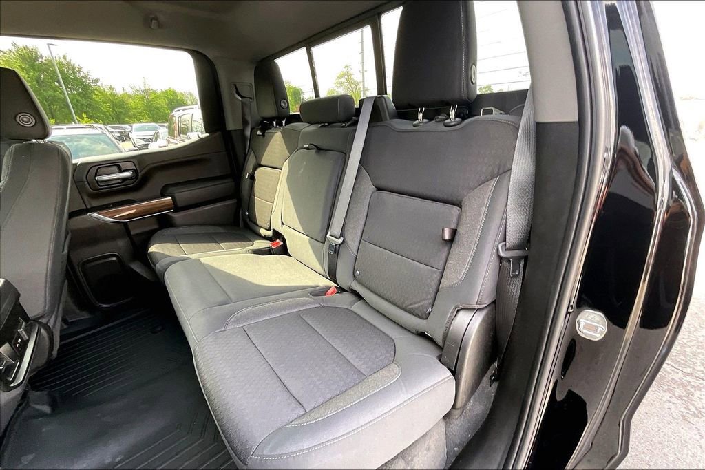 Used 2019 Chevrolet Silverado 1500 LT Trail Boss AWD/4WD image 36