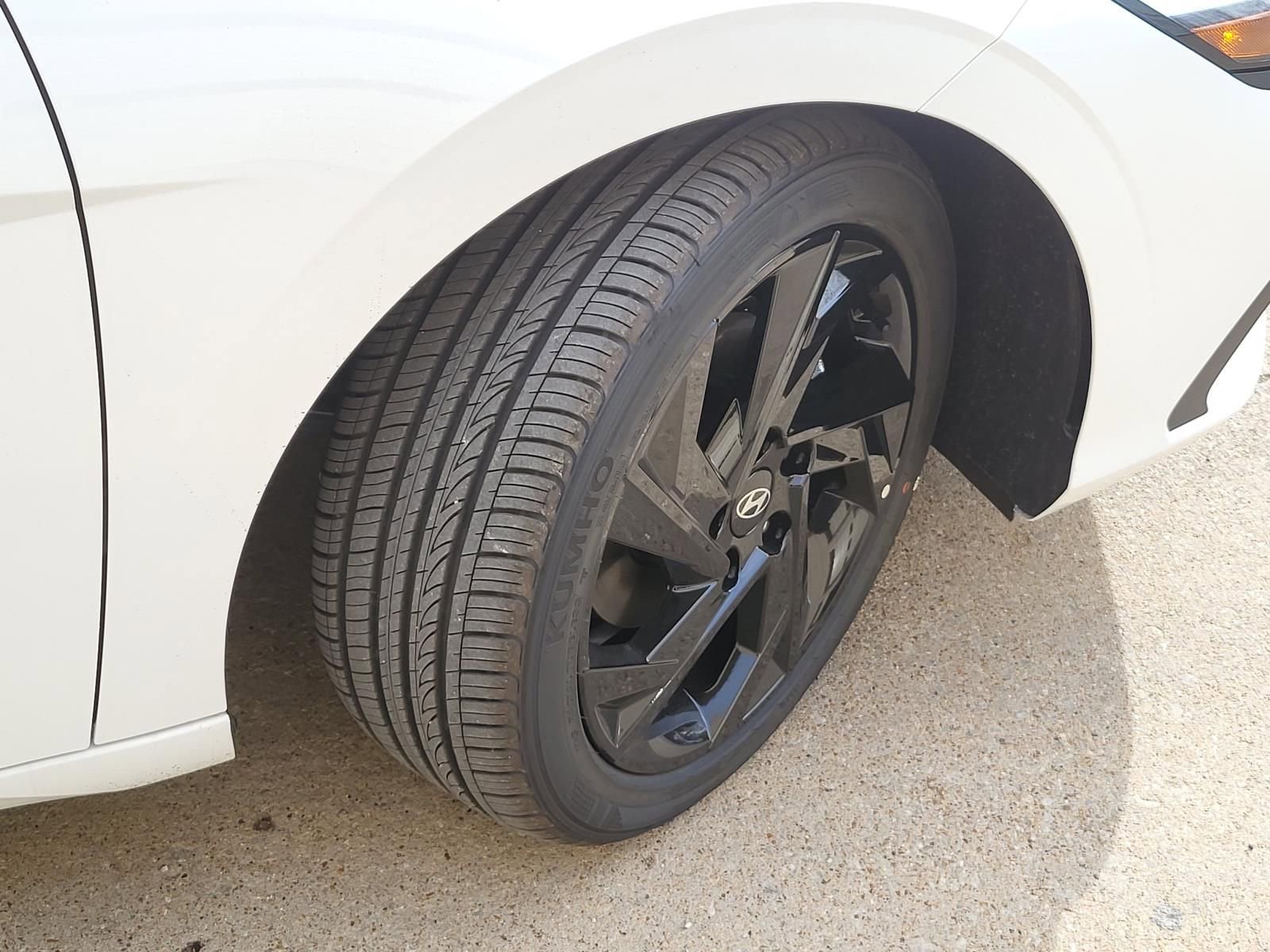 New 2026 Hyundai Elantra Sport w/ Cargo Package image 5