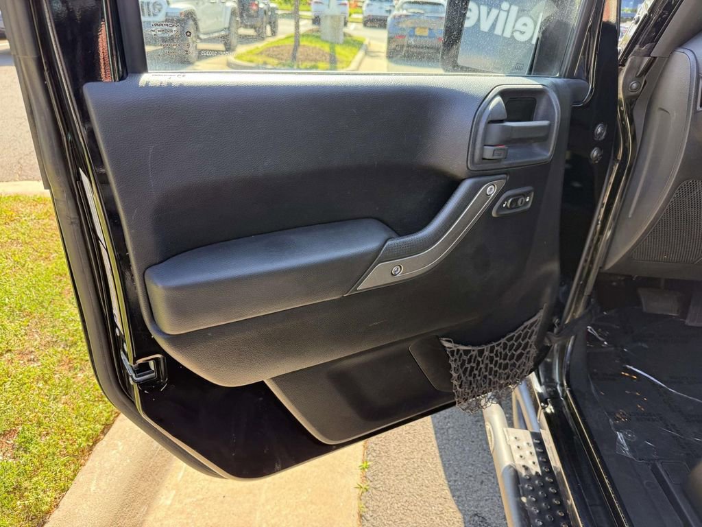 Used 2014 Jeep Wrangler Sport w/ Quick Order Package 24S AWD/4WD image 30