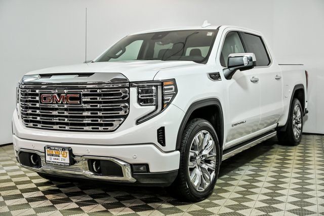 Used 2024 GMC Sierra 1500 Denali w/ Denali Reserve Package image 4