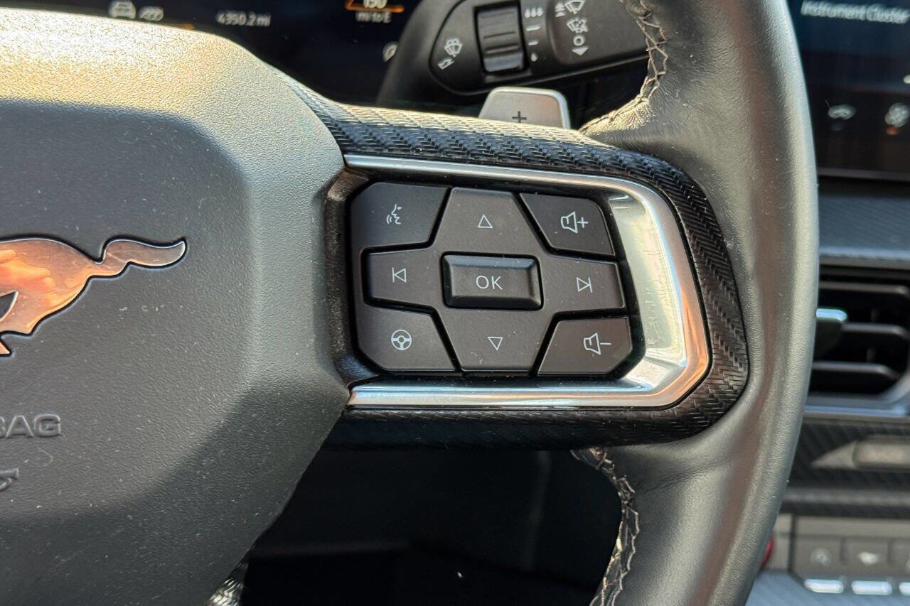 Used 2025 Ford Mustang GT image 33