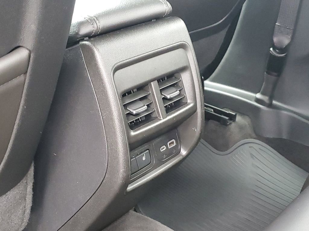 Used 2019 Cadillac XT4 Premium Luxury w/ Cold Weather Package image 29