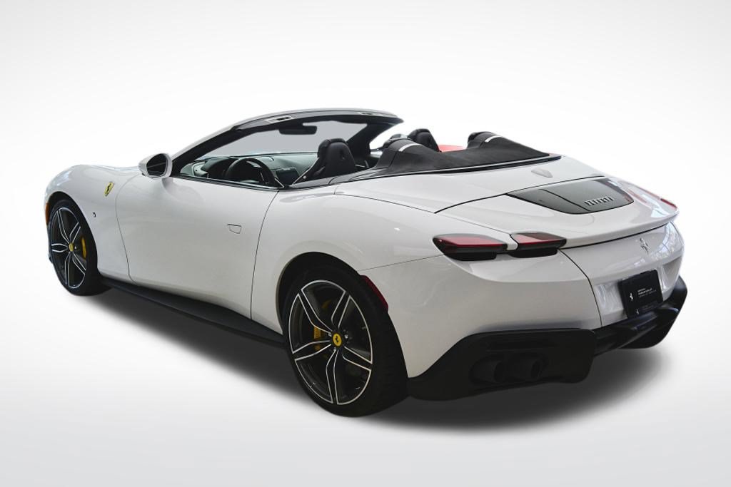 Used 2024 Ferrari Roma Spider RWD image 3