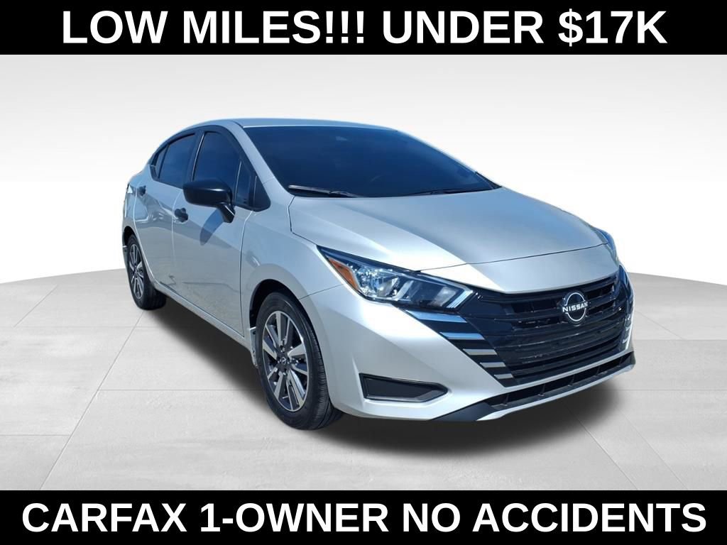 Used 2024 Nissan Versa S w/ S Plus Package image 2