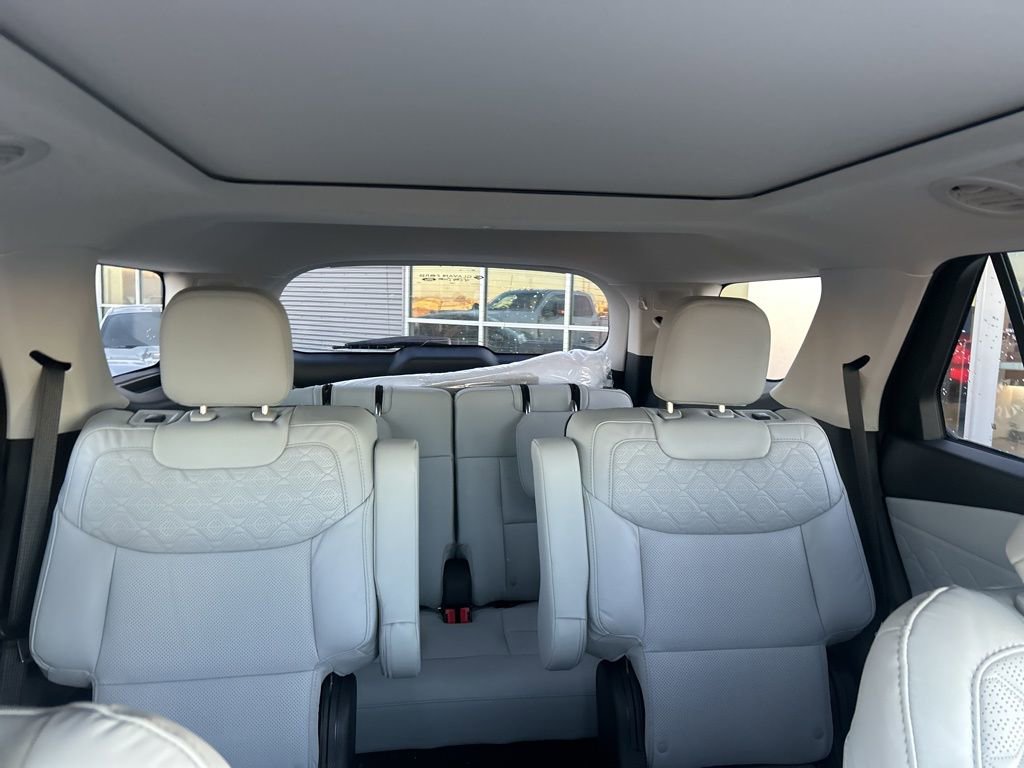 New 2026 Ford Explorer Platinum w/ LUX Leather Package image 12