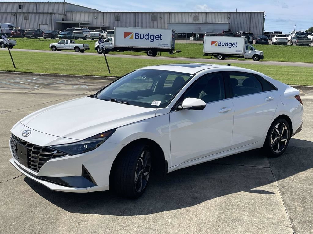Used 2023 Hyundai Elantra Limited FWD image 7