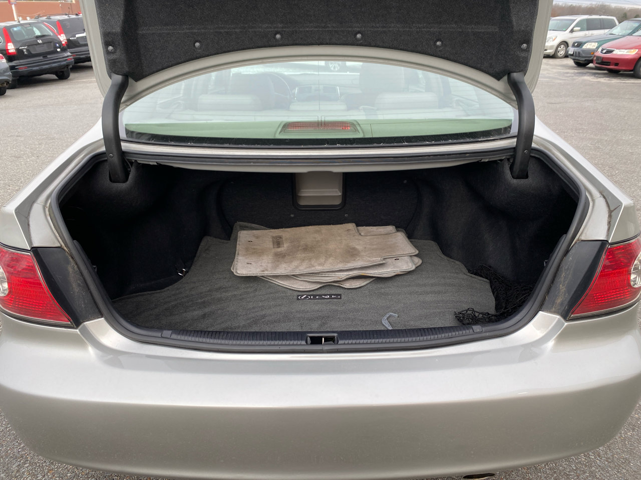 Used 2004 Lexus ES 330 image 16