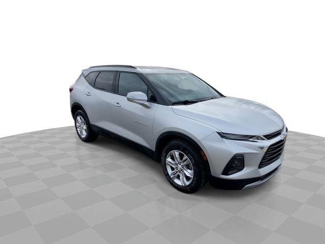 Used 2020 Chevrolet Blazer LT image 2