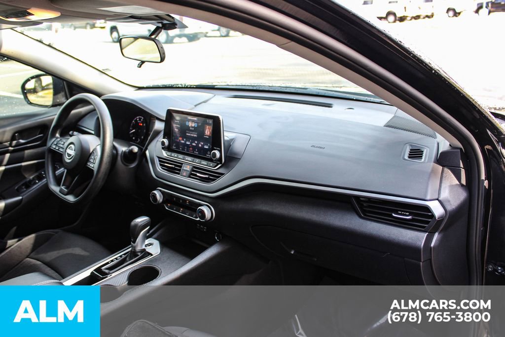 Used 2025 Nissan Altima 2.5 S image 22