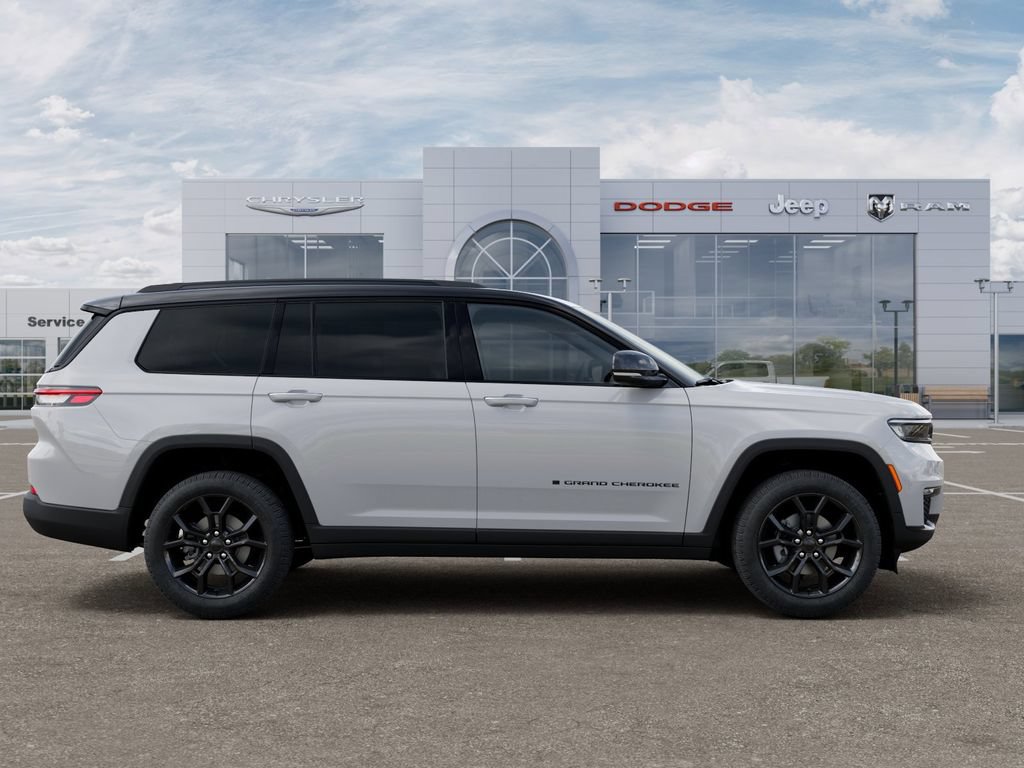 New 2025 Jeep Grand Cherokee L Limited AWD/4WD image 22