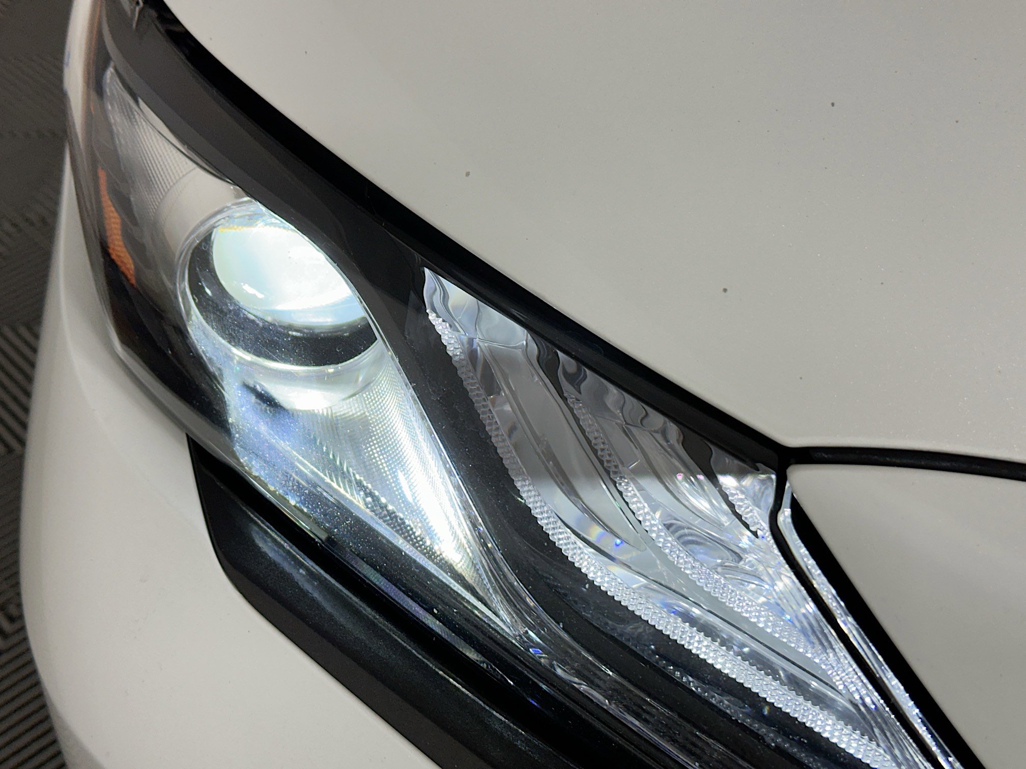 Used 2024 Toyota Camry XSE w/ Navigation Package FWD image 9