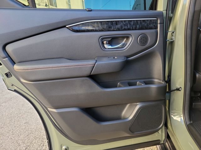 Certified 2026 Honda Passport TrailSport Elite image 15