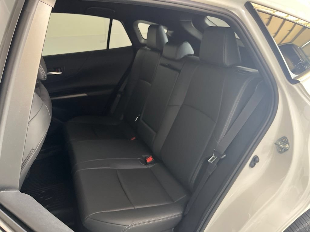 Used 2024 Toyota Venza Limited AWD/4WD image 20