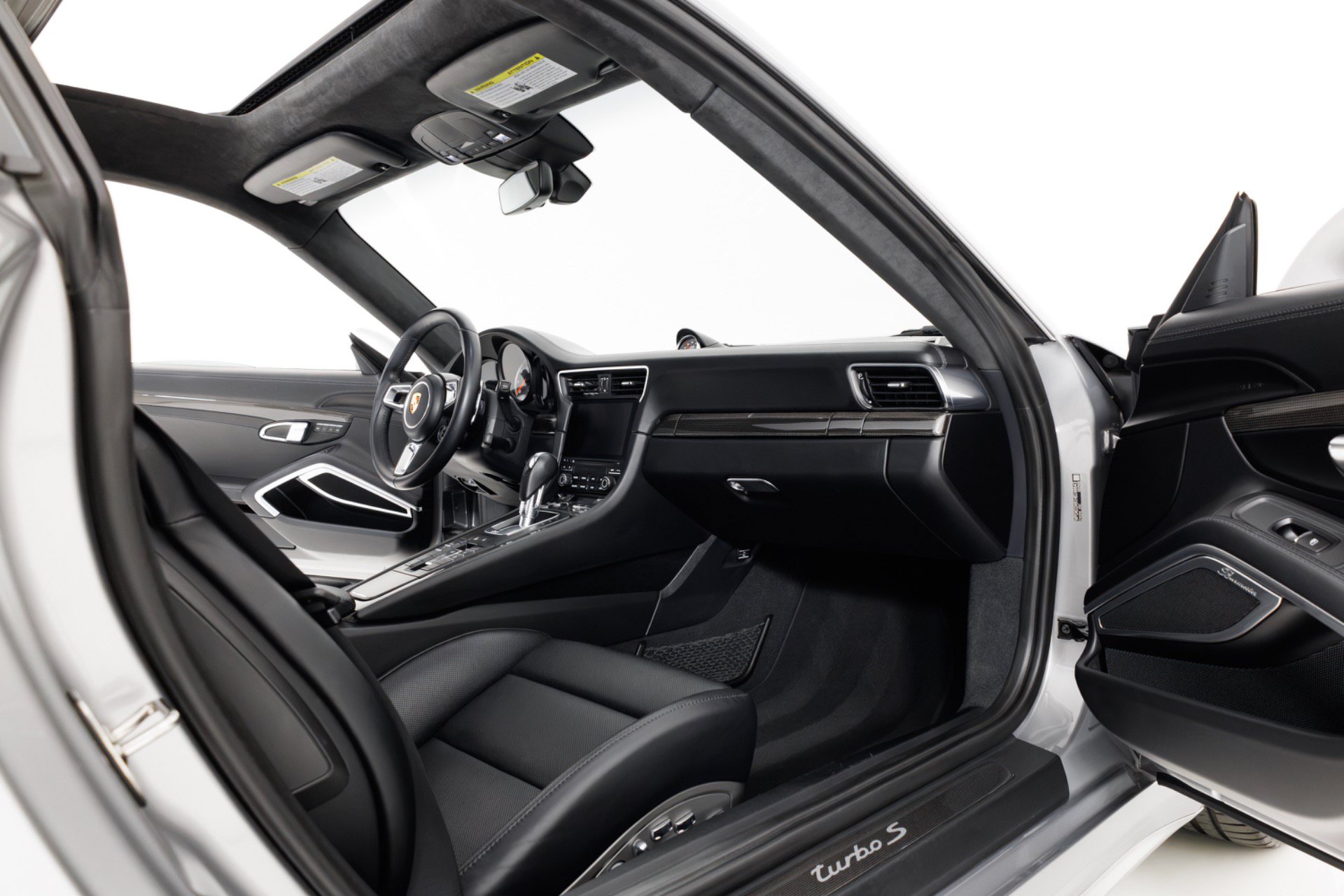 Used 2017 Porsche 911 Turbo S AWD/4WD image 37