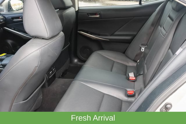 Used 2018 Lexus IS 300 AWD w/ Comfort Package image 15