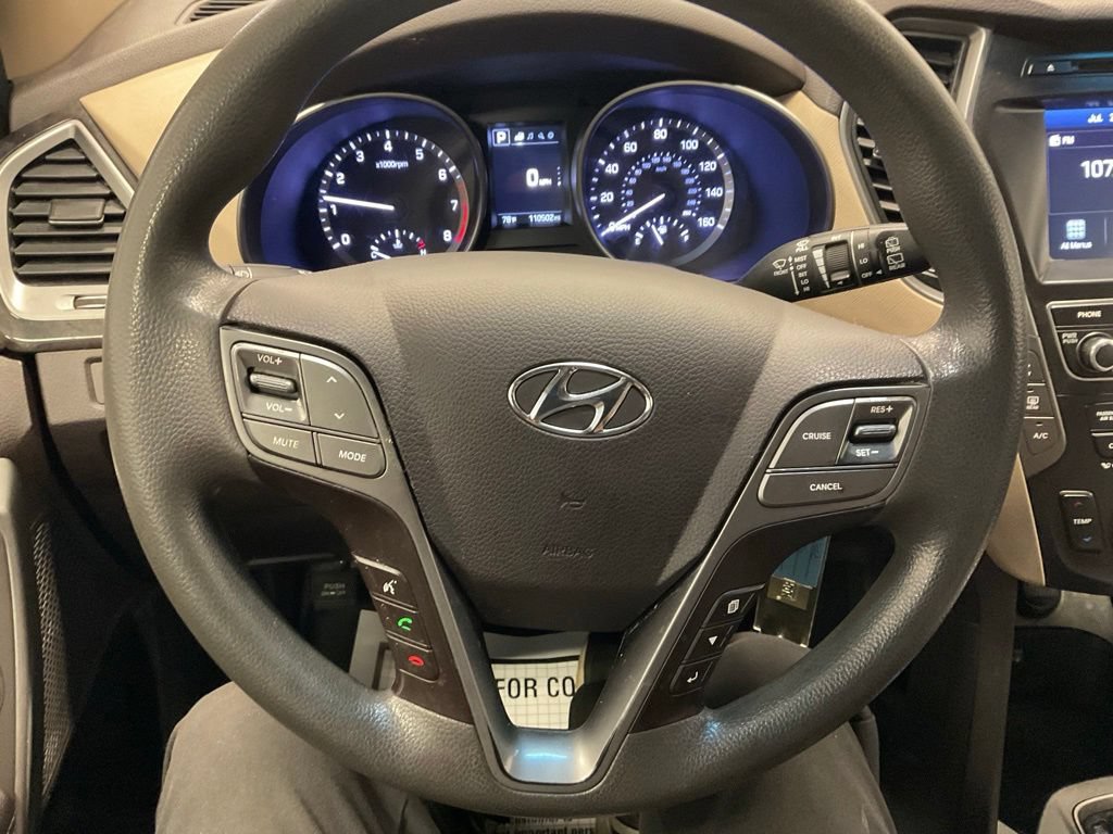 Used 2019 Hyundai Santa Fe XL SE FWD image 14