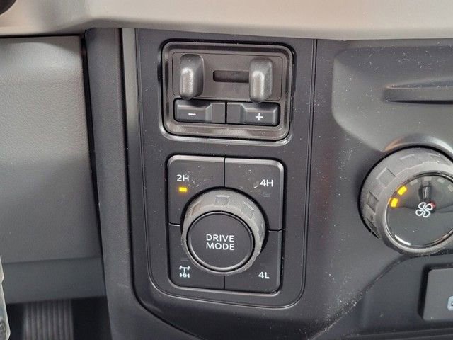 New 2026 Ford F250 XLT w/ FX4 Off-Road Package image 19